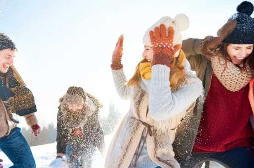 Vacaciones de invierno- cuaacutento sale viajar por el paiacutes en avioacuten