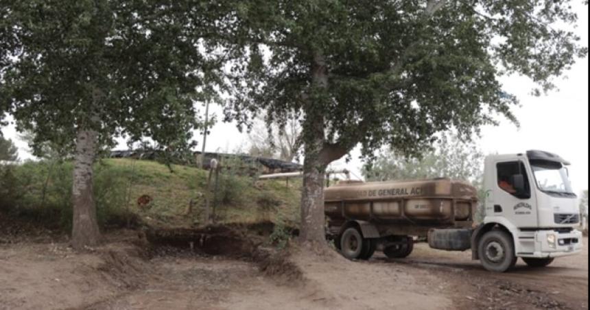 Menores dantildearon el tanque de agua municipal de Acha y lo pagaraacuten sus padres 