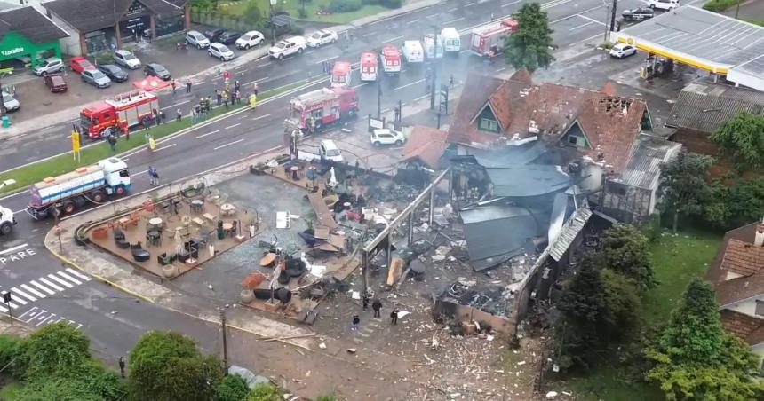 Accidente de avioacuten en el sur de Brasil deja varios muertos y heridos