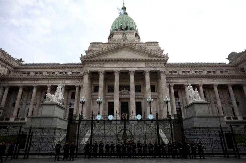 Regularaacuten la jornada laboral en la Caacutemara de Diputados de la Nacioacuten 