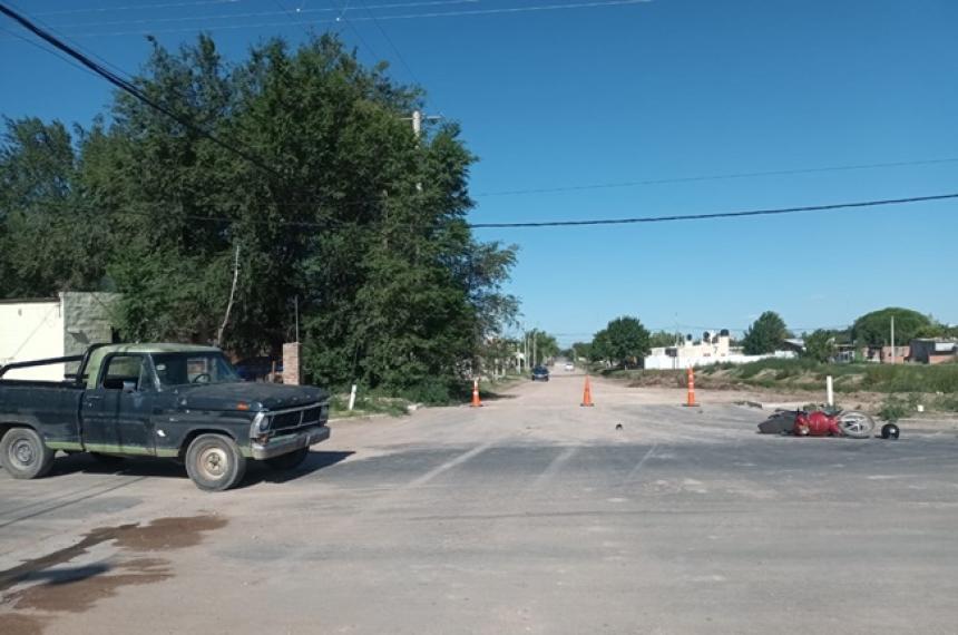 Un motociclista en terapia intensiva por un choque en Santa Rosa