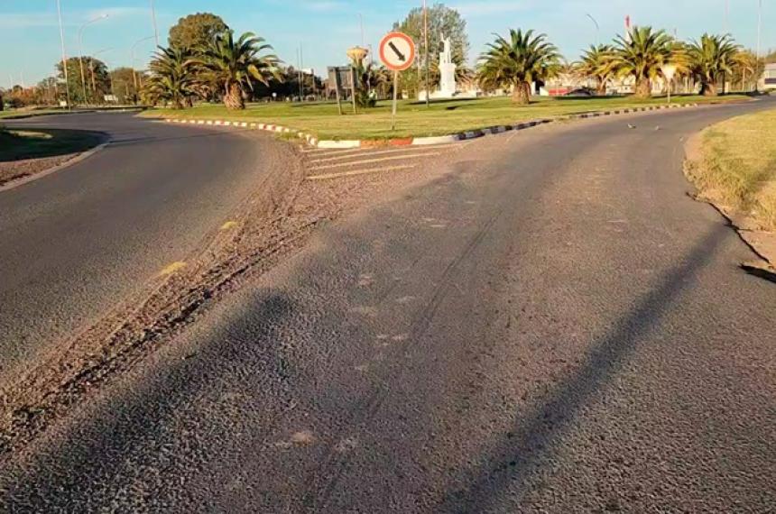 Un motociclista grave por un choque pero no hay rastros de la moto 